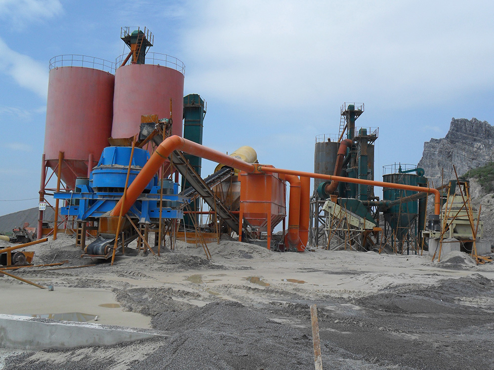 河卵石制沙机在干式制沙生产线中的有效控制优势